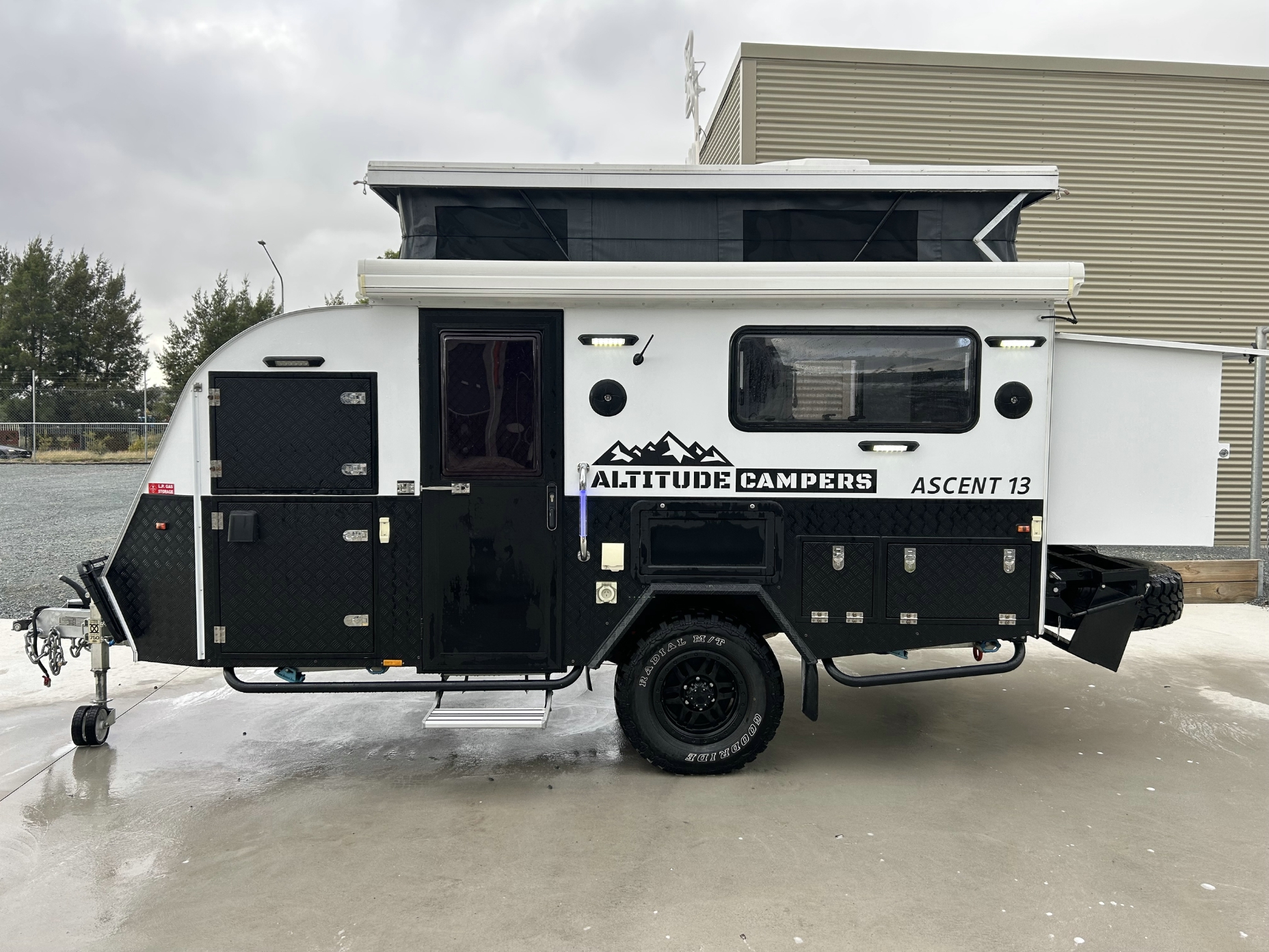 2022 Concept RS Off Road 19'4 Full Off Road 2 Berth with Cafe Lounge