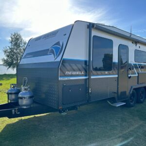 2024 Red Centre Newell 21'6 Touring Roadside Kitchen with Ensuite