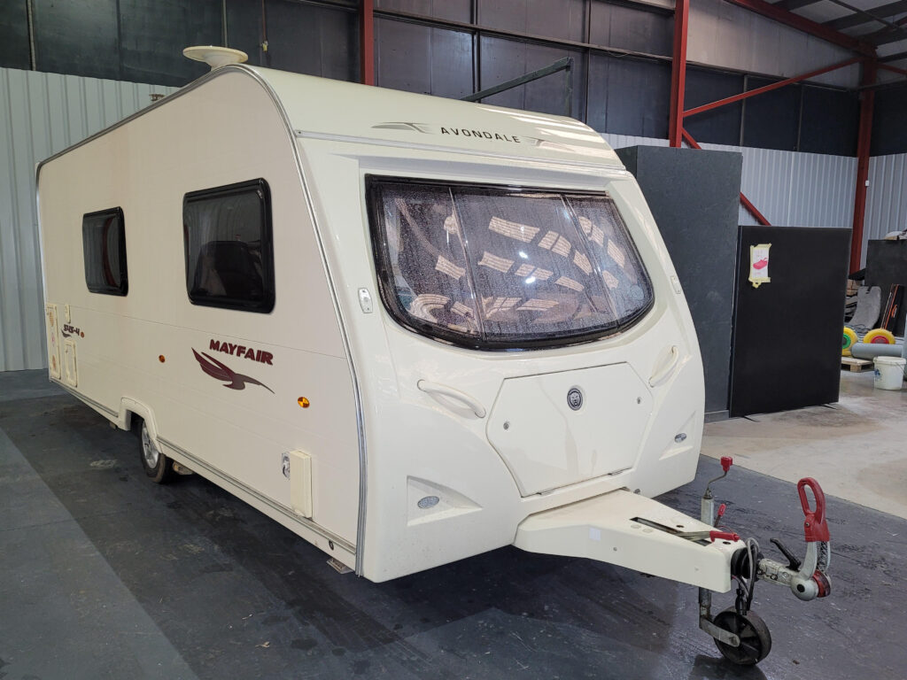 Used Avondale Mayfair 545 (2007) Touring Caravan For Sale | Used Avondale Mayfair 545 (2007) Caravan Dealer