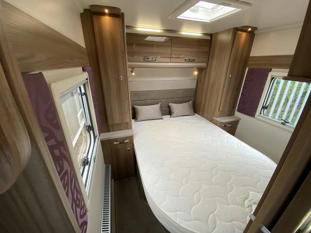 Swift Challenger 560 (2018) Touring Caravan For Sale | - Image 16