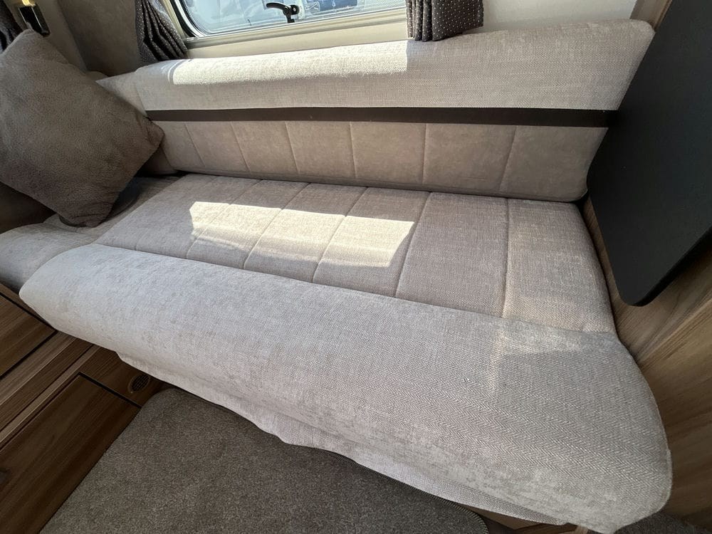 Swift Challenger 645 (2019) Touring Caravan For Sale | Swift Challenger 645 (2019) Caravan Dealer - Image 9