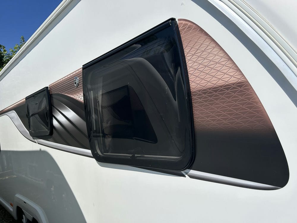 Swift Challenger 645 (2019) Touring Caravan For Sale | Swift Challenger 645 (2019) Caravan Dealer - Image 3