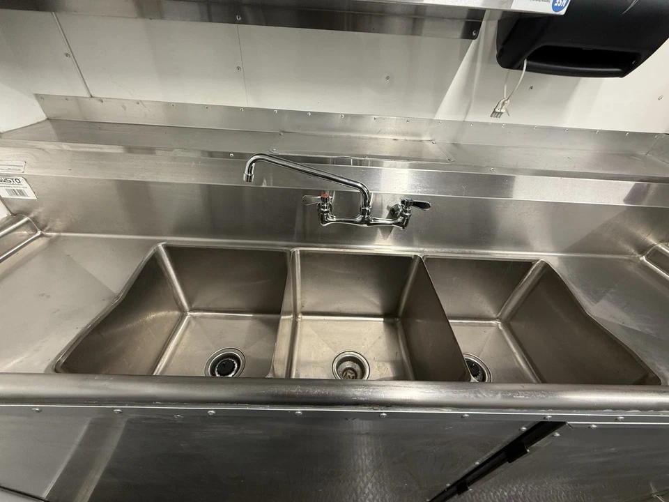 TURNKEY 2022 8.5 FT. WIDE X 14FT w/ PRO FIRE SUPPRESSION CONCESSION TRAILER - Image 13