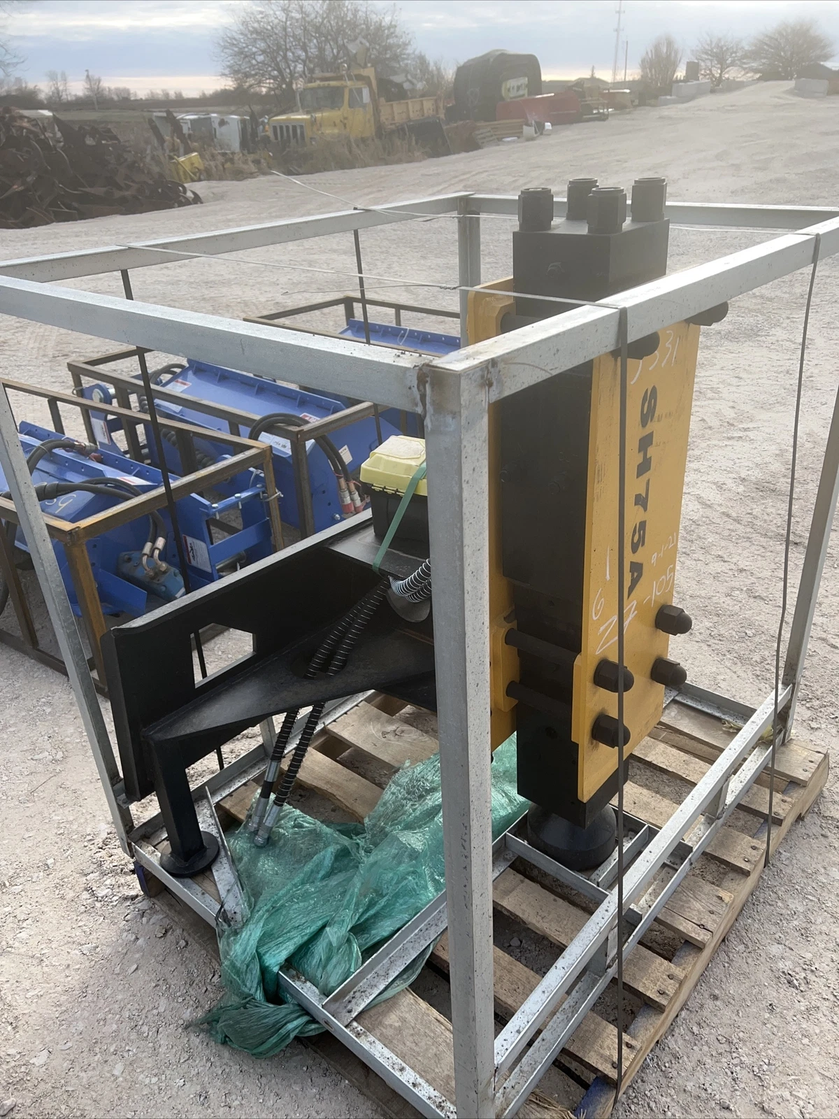 2022 Suihe 750 Hydraulic Post Driver Hammer Pounder Skid Steer Universal NEW - Image 2