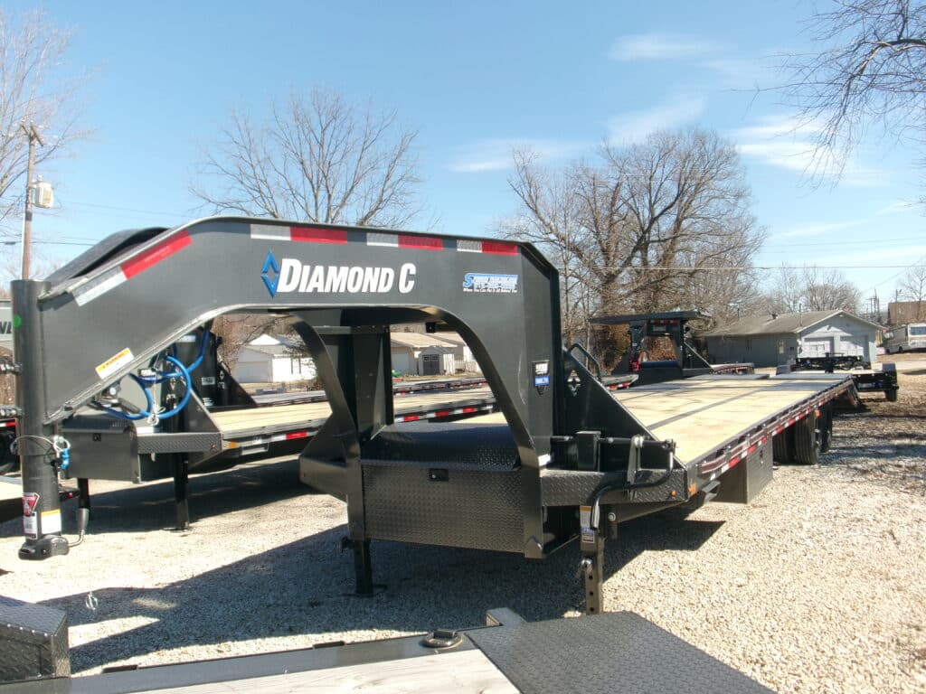 2025 Diamond C FMAX210 102"x 35' 25k Equipment Trailer With MAX Ramps Stock #297493 Goose Neck Trailer - Spencer Trailers