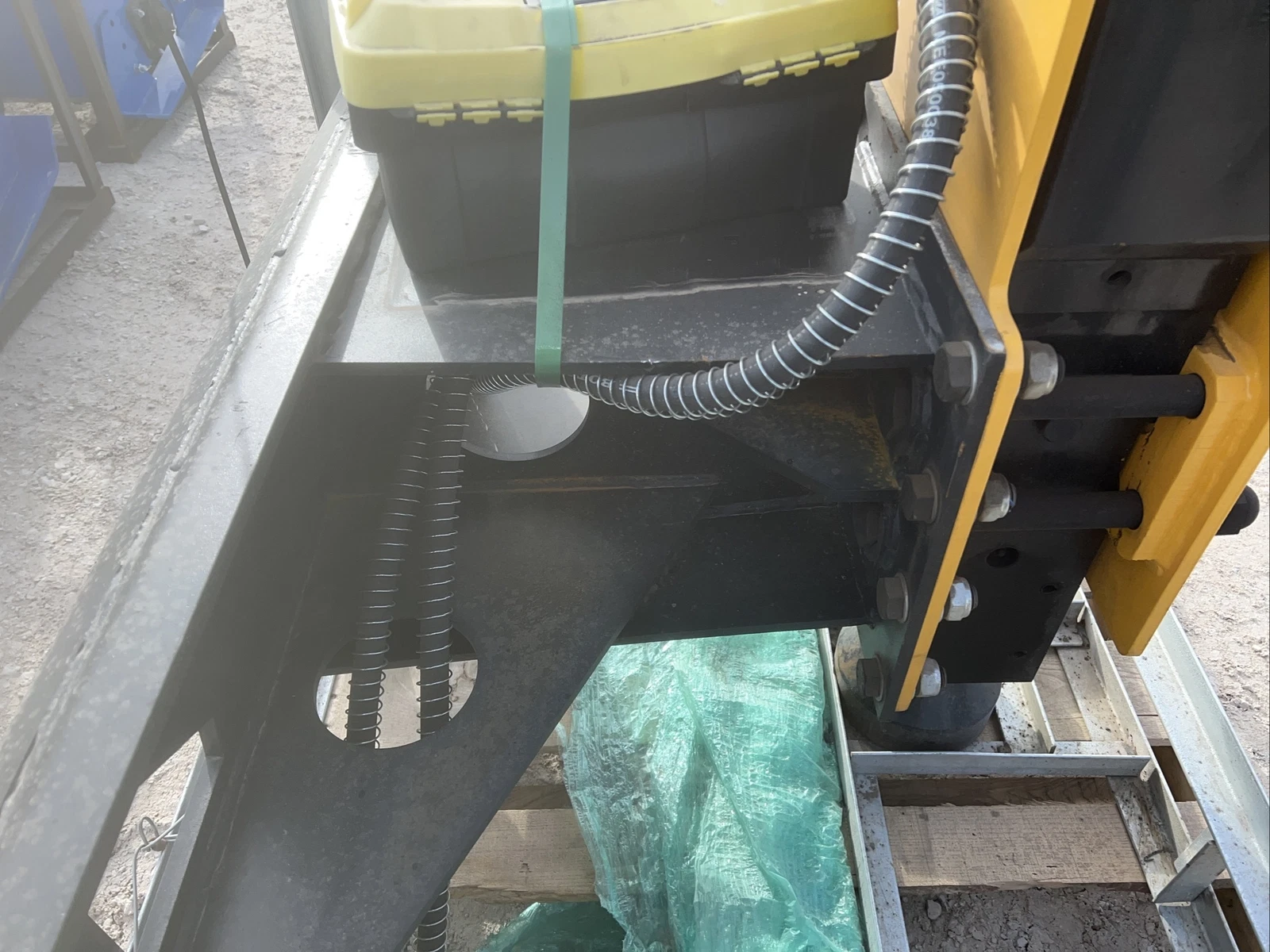 2022 Suihe 750 Hydraulic Post Driver Hammer Pounder Skid Steer Universal NEW - Image 6