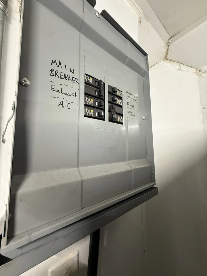 TURNKEY 2022 8.5 FT. WIDE X 14FT w/ PRO FIRE SUPPRESSION CONCESSION TRAILER - Image 6