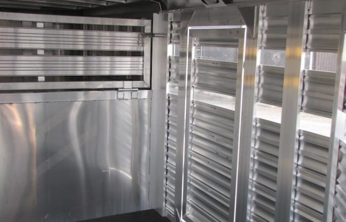 2023 Adams Trailers 16′ All Aluminum Stock Trailer - Image 5