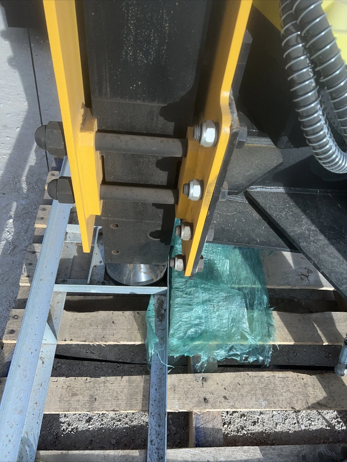 2022 Suihe 750 Hydraulic Post Driver Hammer Pounder Skid Steer Universal NEW - Image 8