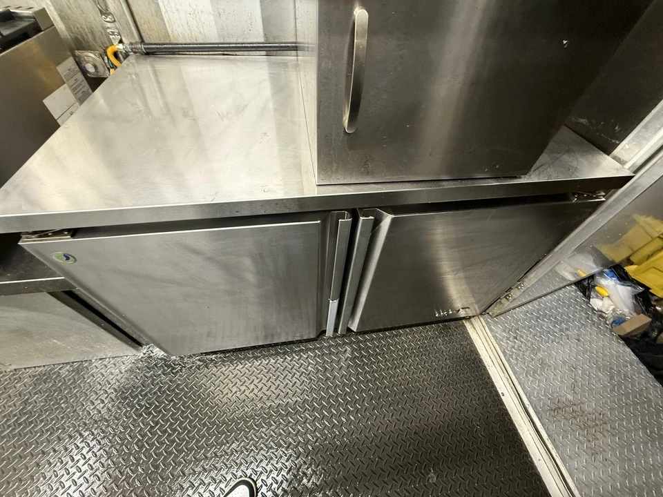 TURNKEY 2022 8.5 FT. WIDE X 14FT w/ PRO FIRE SUPPRESSION CONCESSION TRAILER - Image 9