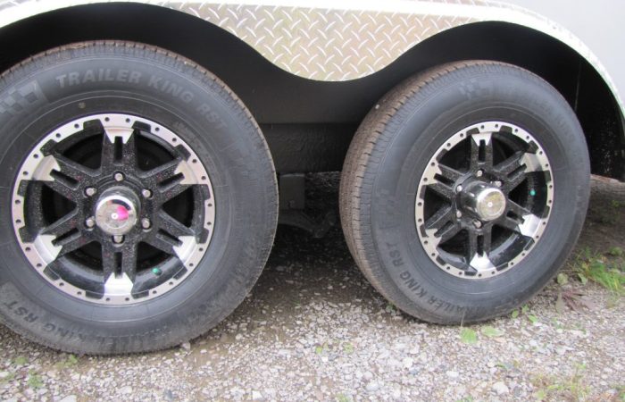 2023 Impact 8.5X24 Enclosed CargoTrailer - Image 6