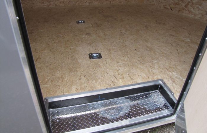 2023 Impact 8.5X24 Enclosed CargoTrailer - Image 4